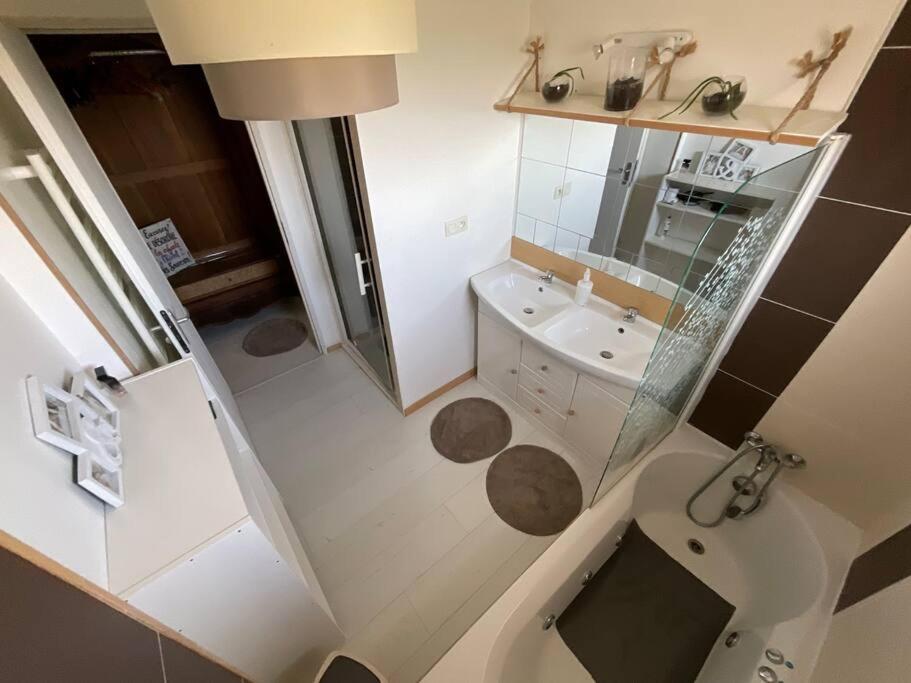 Charmant T2, Cl 3 Etoiles, 4 Lits, 4 Personnes Et 1Enfant, Parking Et Terrasse Saint-Sever  Exteriör bild
