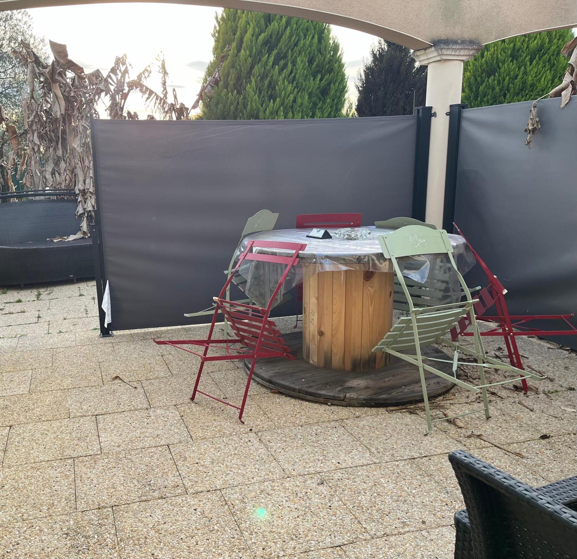 Charmant T2, Cl 3 Etoiles, 4 Lits, 4 Personnes Et 1Enfant, Parking Et Terrasse Saint-Sever  Exteriör bild